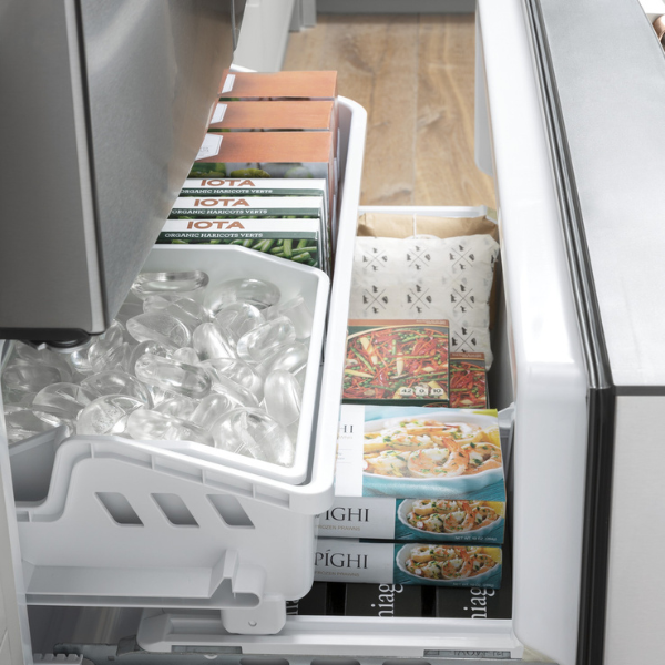 CWE19SP2NS1-SST-BST (12) Refrigerador Café Energy Star 18.6 pies CWE19SP2NS1