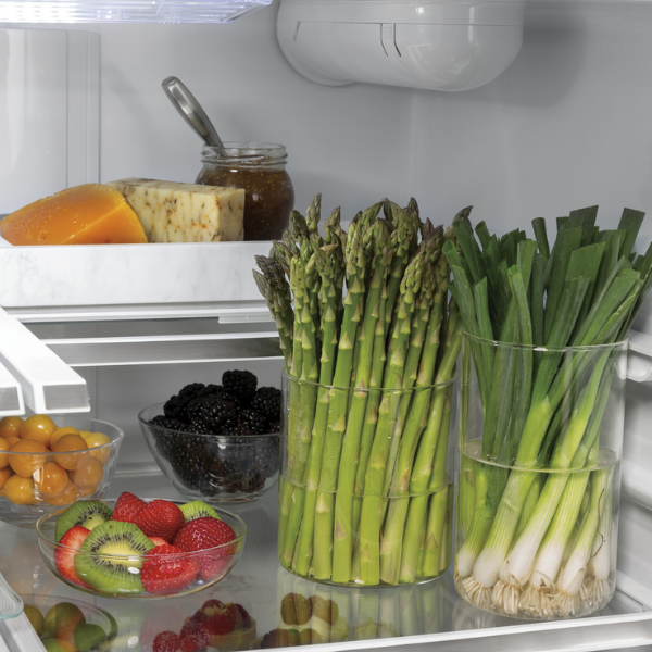 CWE19SP4NW2-MWH-BBR (10) Refrigerador Café Energy Star 18.6 pies CWE19SP4NW2